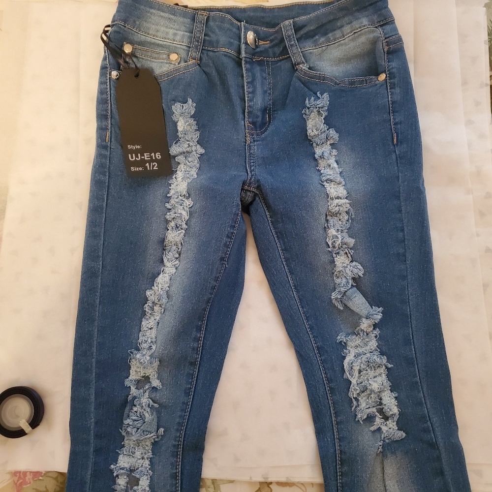 U.W.J. skinny Jean's, NWT size 1/2